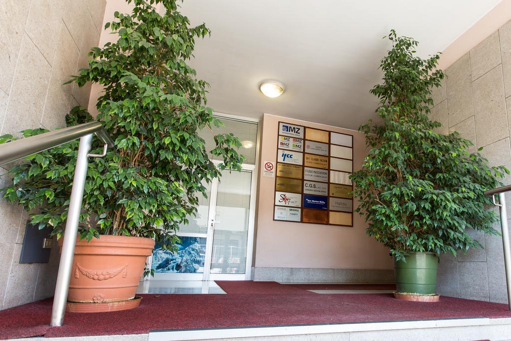 Aparthotel Isola Μιλάνο Εξωτερικό φωτογραφία